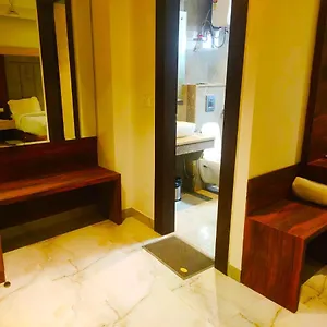 hotel-the-nilsa.top-gurgaonhotels.com/